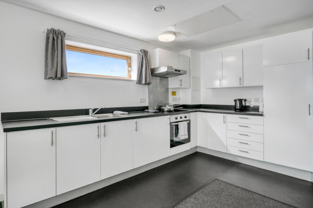 Central Single Room With Shared Kitchen In Luton Luton  Exterior photo